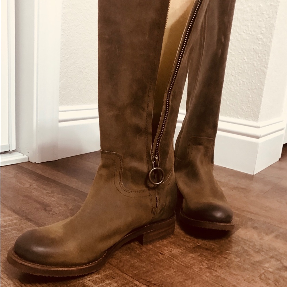 Justin riding boots